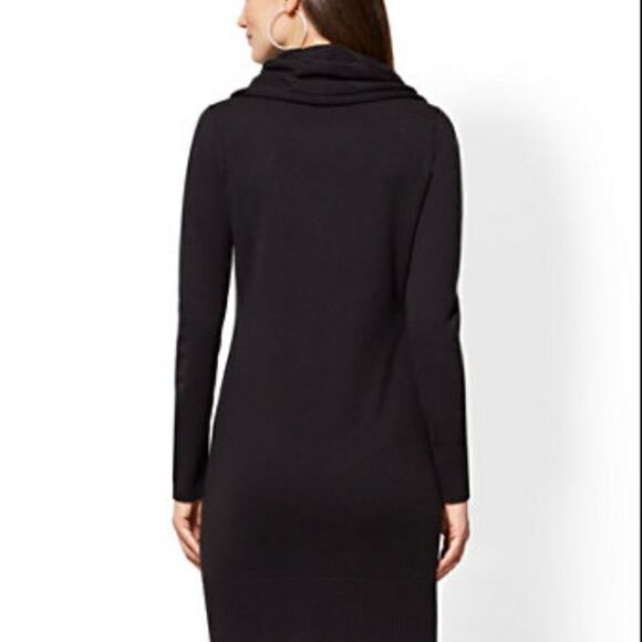 RED COWL-NECK SWEATER DRESS - Picture 5 of 8